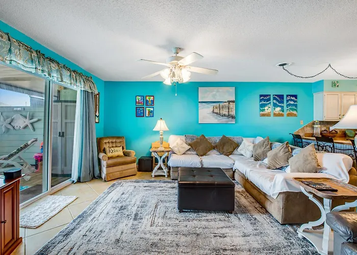 Lagoon Landing Apartment *