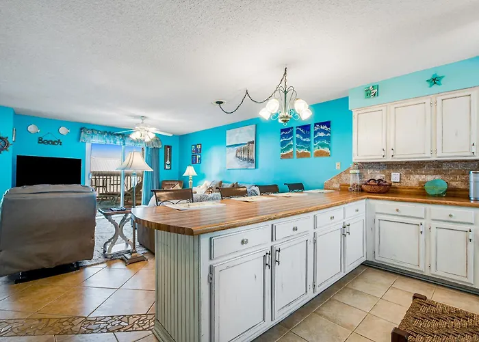 Lagoon Landing Apartment *